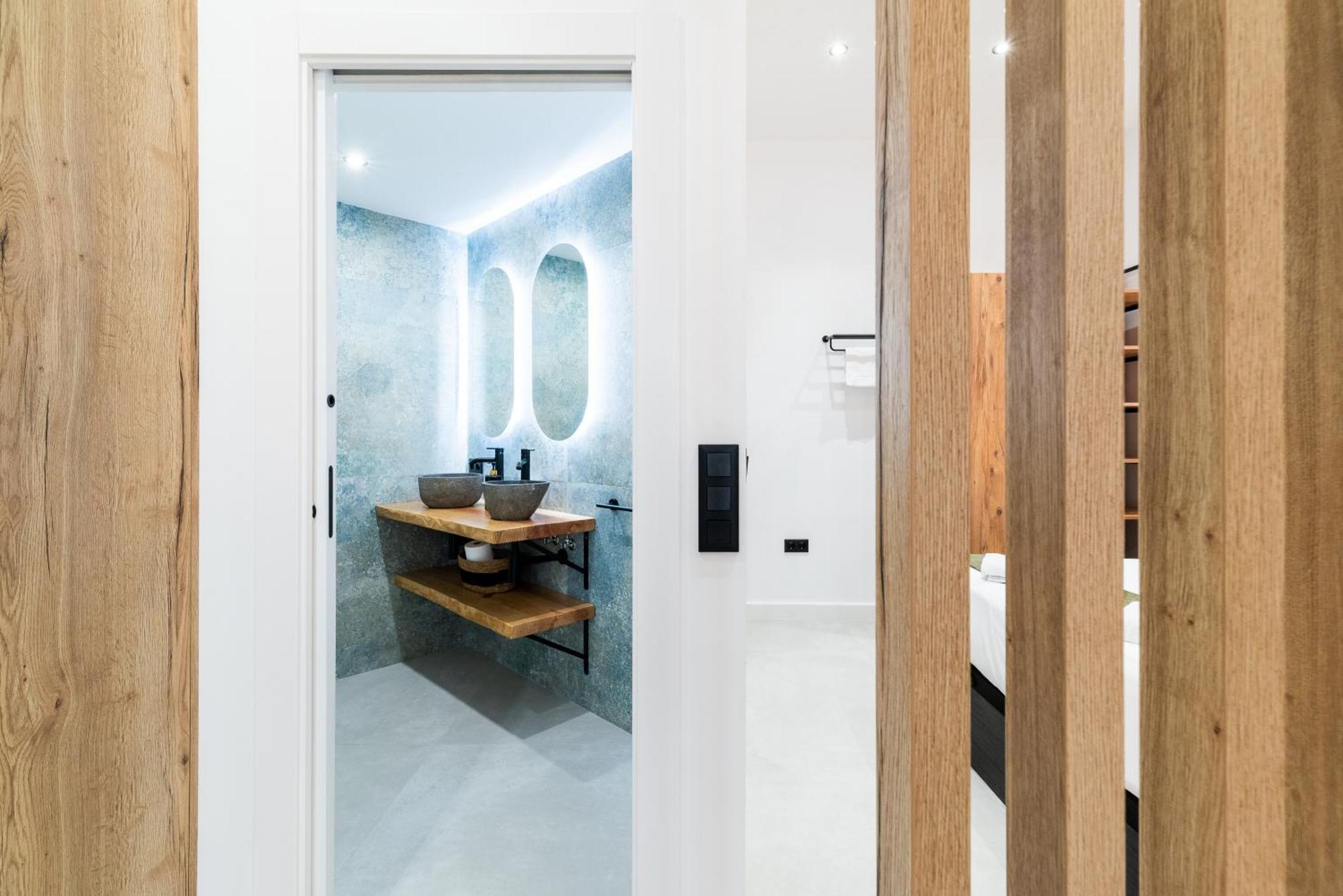 Albahaca Haven Luxury Center Apartment กรานาดา ภายนอก รูปภาพ